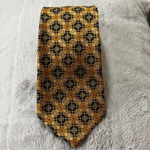 Robert Talbott Best of Class Geometric Medallion Silk Tie Gold Black Made in USA